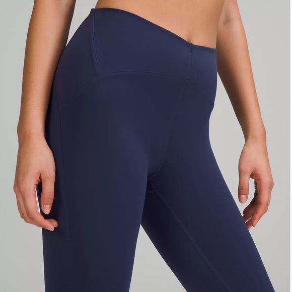 Lululemon Instill 25”, Size: 6, Color: Night Sea - Picture 4 of 4